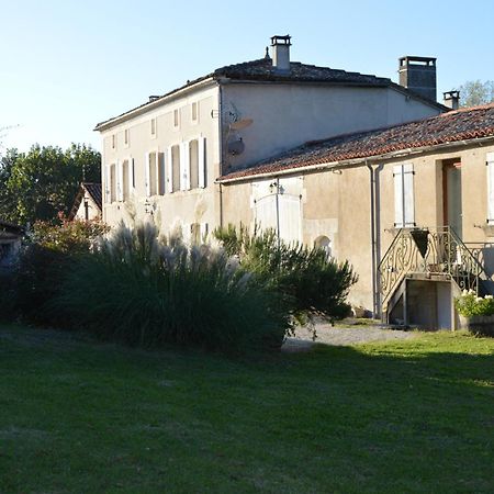 La Vieille Distillerie Le Tatre Exterior photo